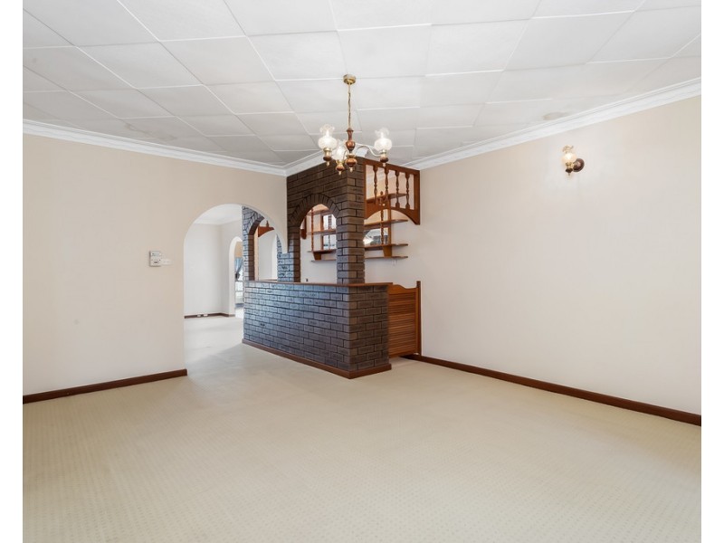 48 Susan Road, Madeley WA 6065