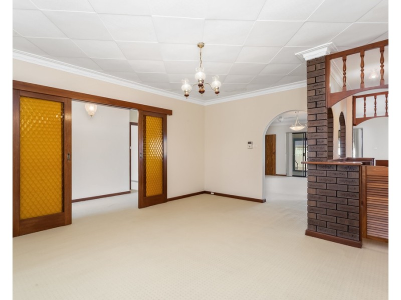 48 Susan Road, Madeley WA 6065