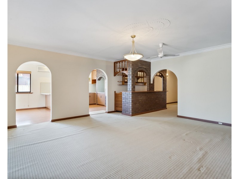 48 Susan Road, Madeley WA 6065