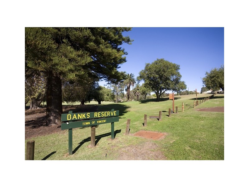 92 Zebina St, East Perth WA 6004