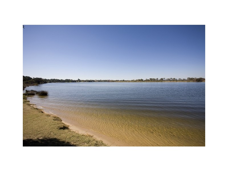 92 Zebina St, East Perth WA 6004