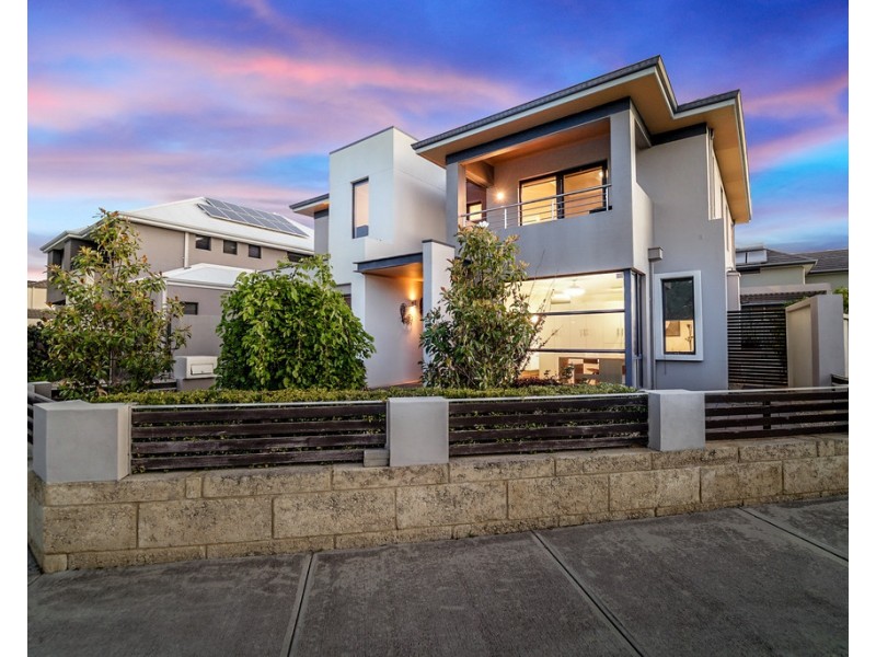 15 Como Way, Stirling WA 6021