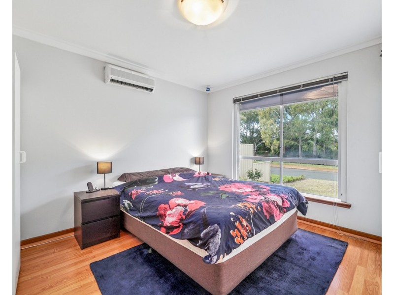 4 Coatelan Drive, Stirling WA 6021