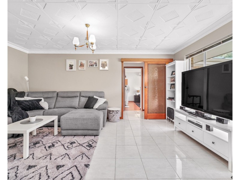 4 Coatelan Drive, Stirling WA 6021