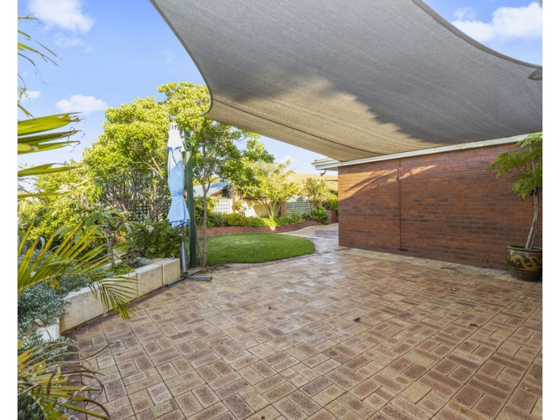 25 Maybud Road, Duncraig WA 6023