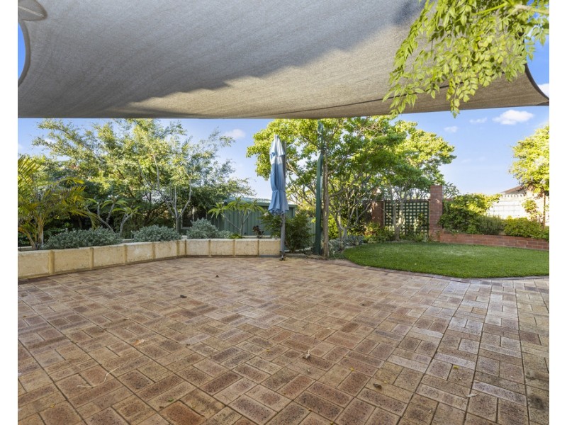 25 Maybud Road, Duncraig WA 6023