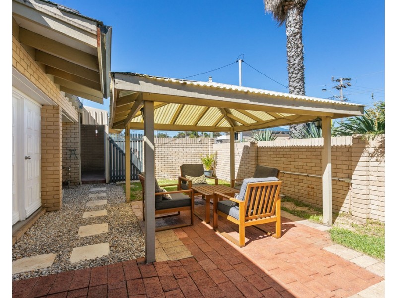 9a Maritana Road, Kallaroo WA 6025