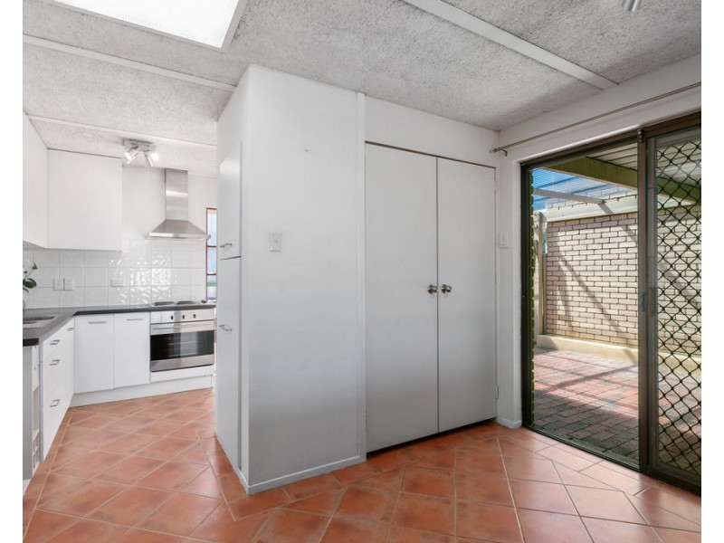 9a Maritana Road, Kallaroo WA 6025