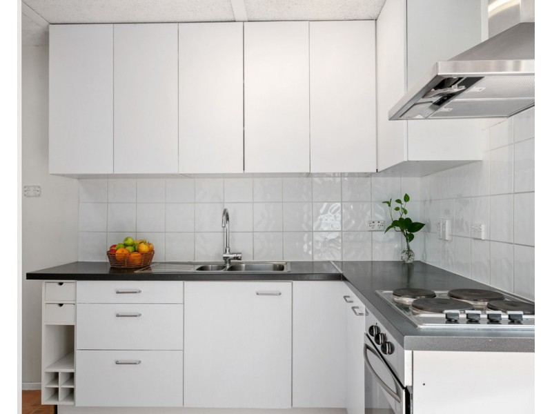 9a Maritana Road, Kallaroo WA 6025