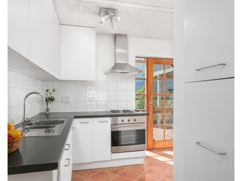 9a Maritana Road, Kallaroo WA 6025