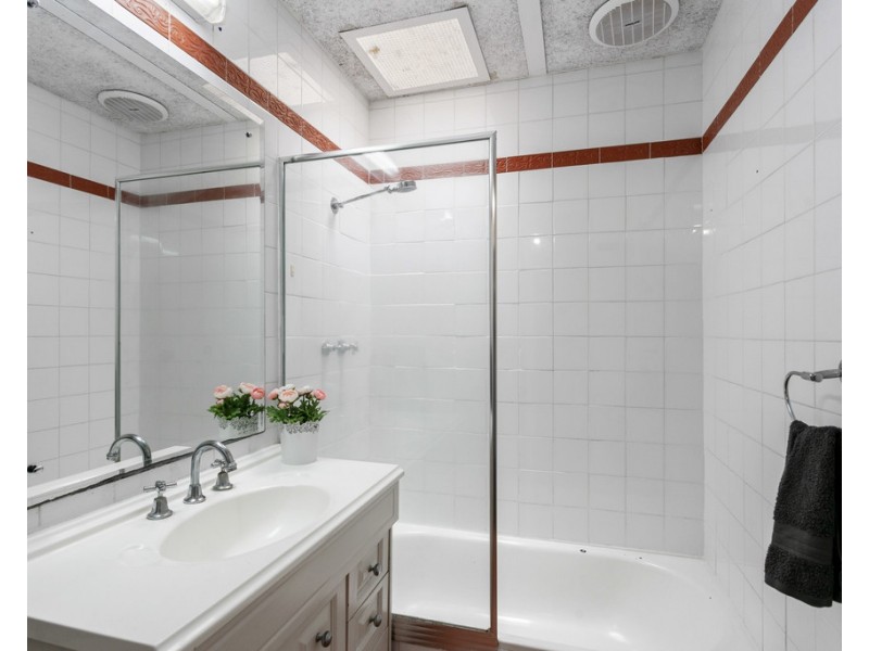 9a Maritana Road, Kallaroo WA 6025