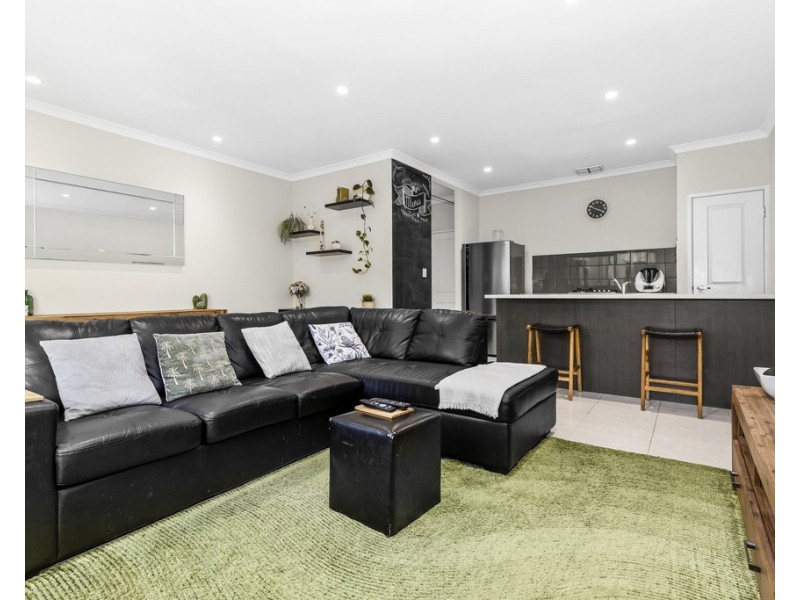 9 Kersley Avenue, Ellenbrook WA 6069