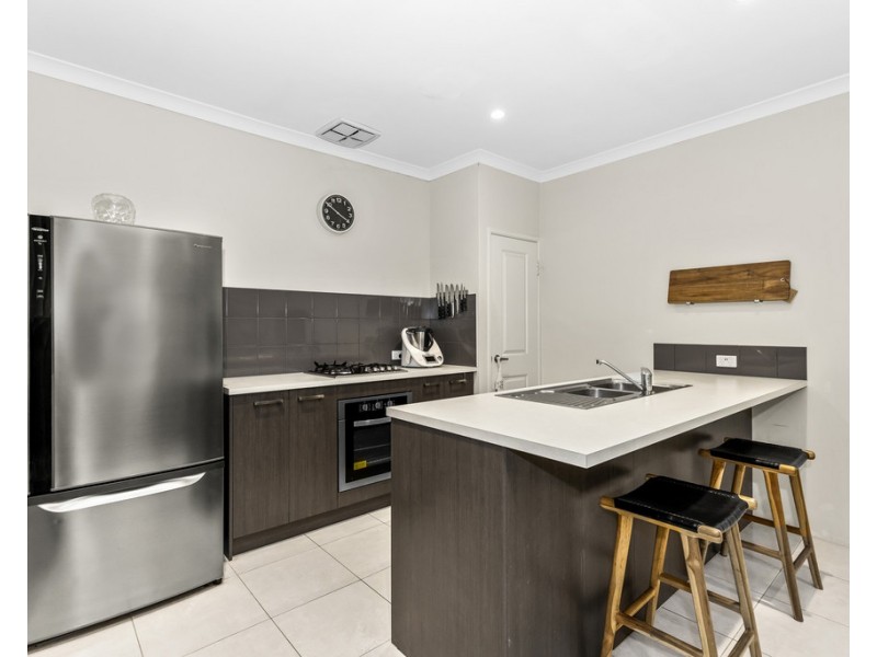 9 Kersley Avenue, Ellenbrook WA 6069