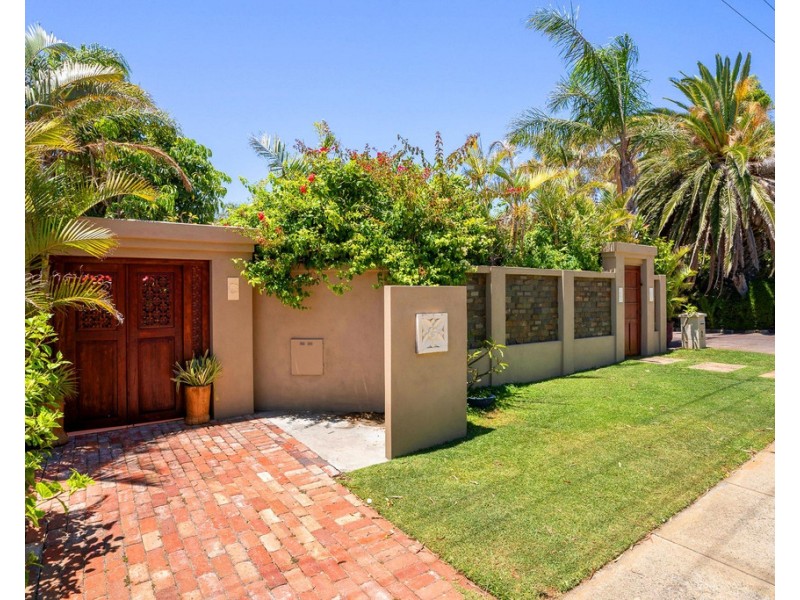 2 Tifera Circle, Kallaroo WA 6025