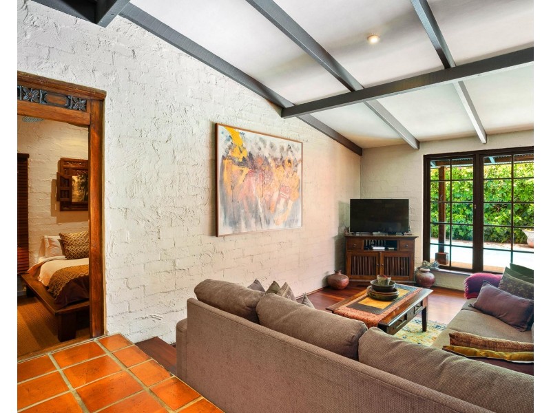 2 Tifera Circle, Kallaroo WA 6025