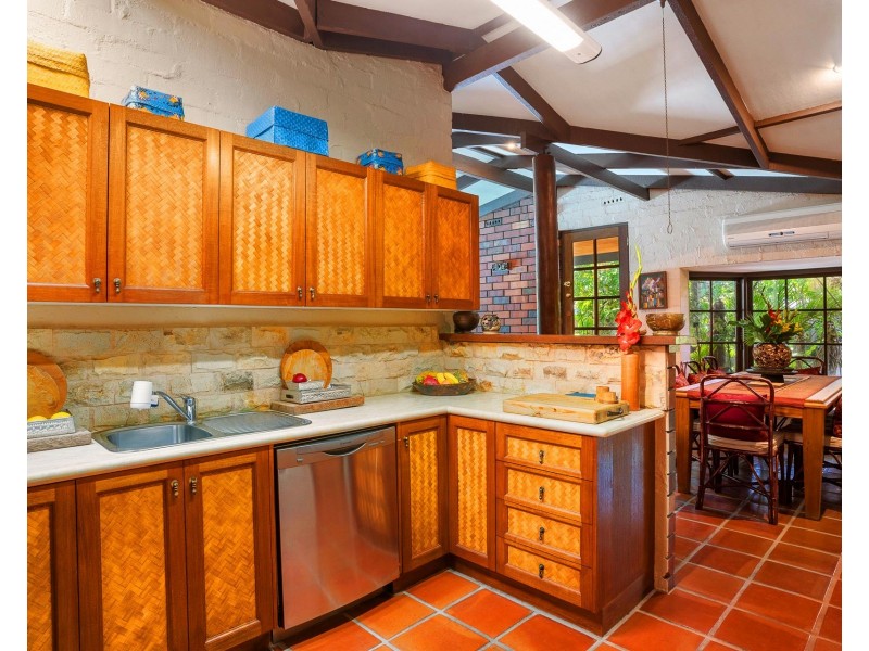 2 Tifera Circle, Kallaroo WA 6025