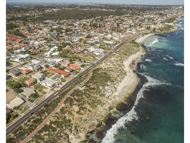 60 West Coast Drive, Marmion WA 6020