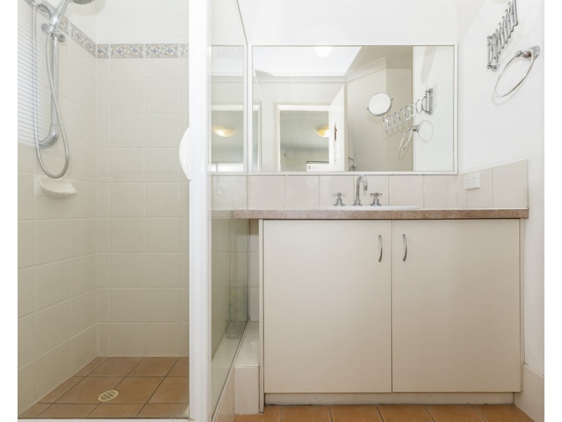 112 Hellfire Drive, Darch WA 6065