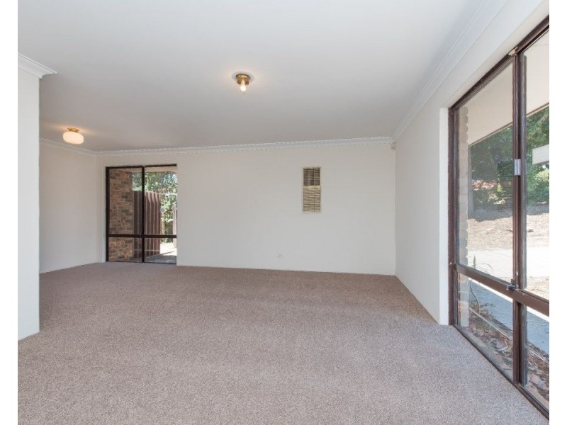 11 Wisteria Parade, Edgewater WA 6027