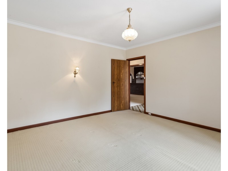 48 Susan Road, Madeley WA 6065