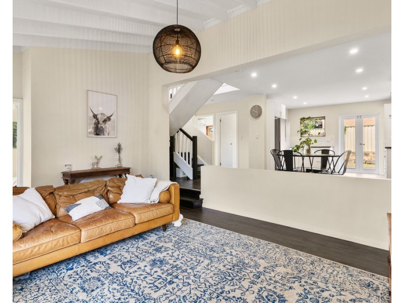 8 Benan Street, Kallaroo WA 6025