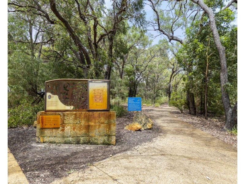 1/38 Cunningham Terrace, Daglish WA 6008