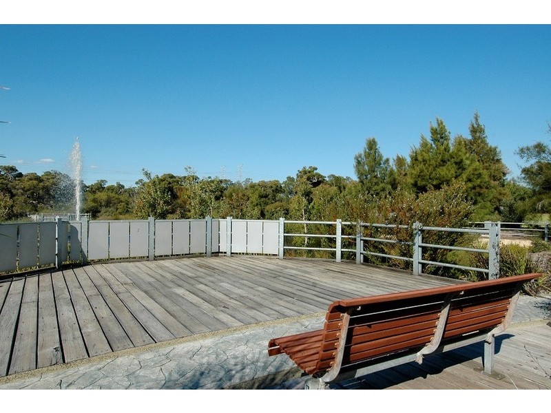 18 Canopus Loop, Hammond Park WA 6164