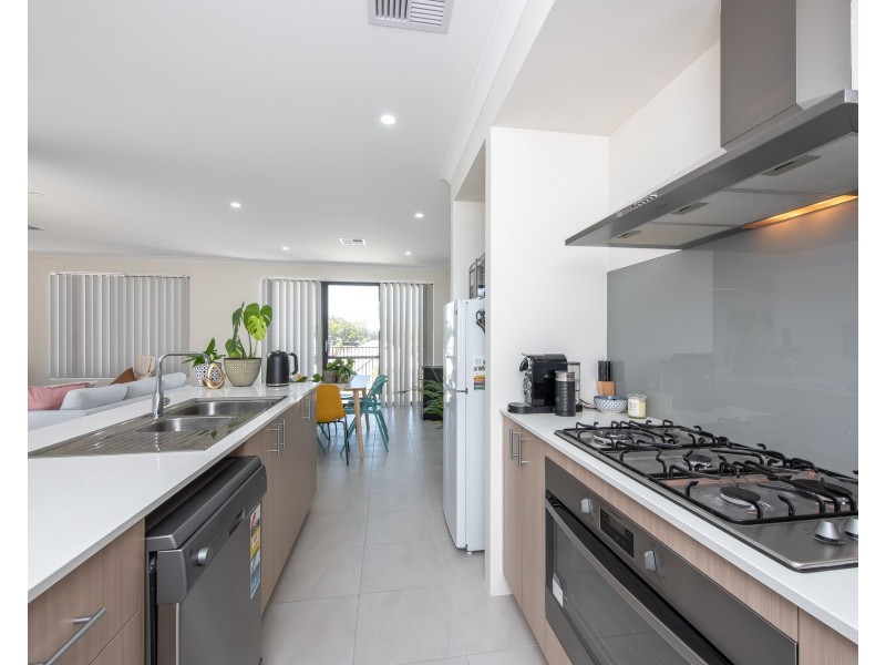 34A Currajong crescent, Craigie WA 6025