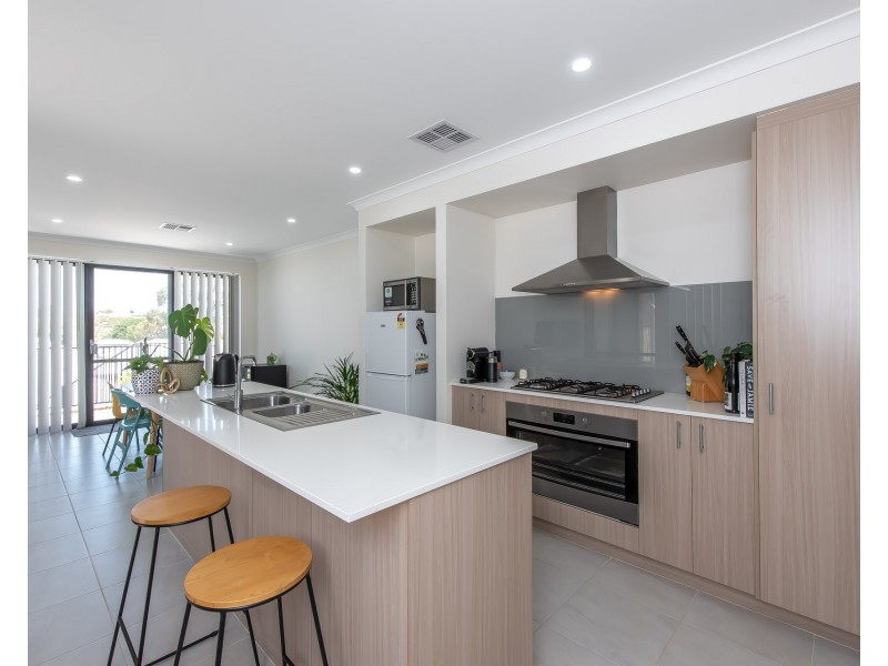 34A Currajong crescent, Craigie WA 6025