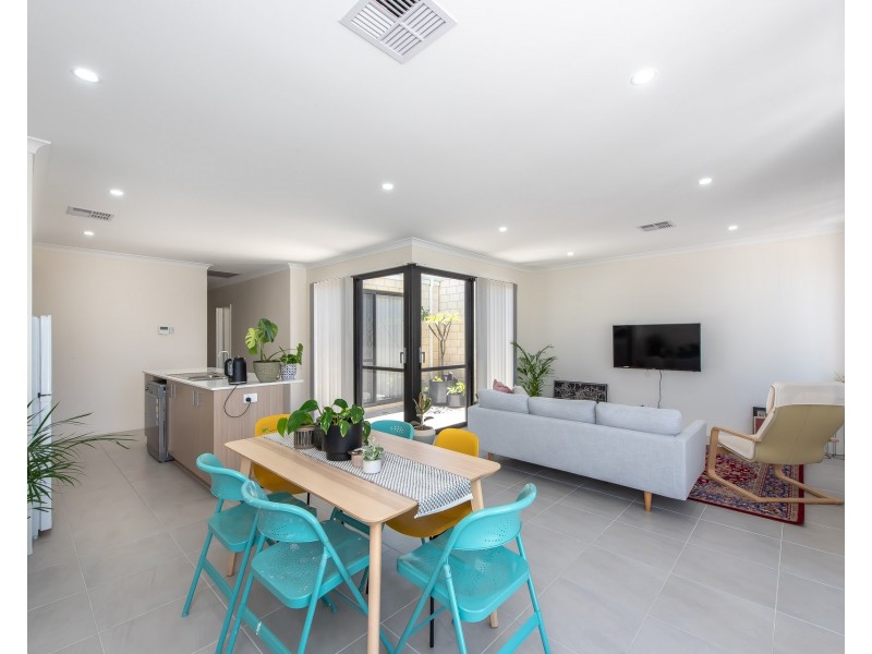 34A Currajong crescent, Craigie WA 6025