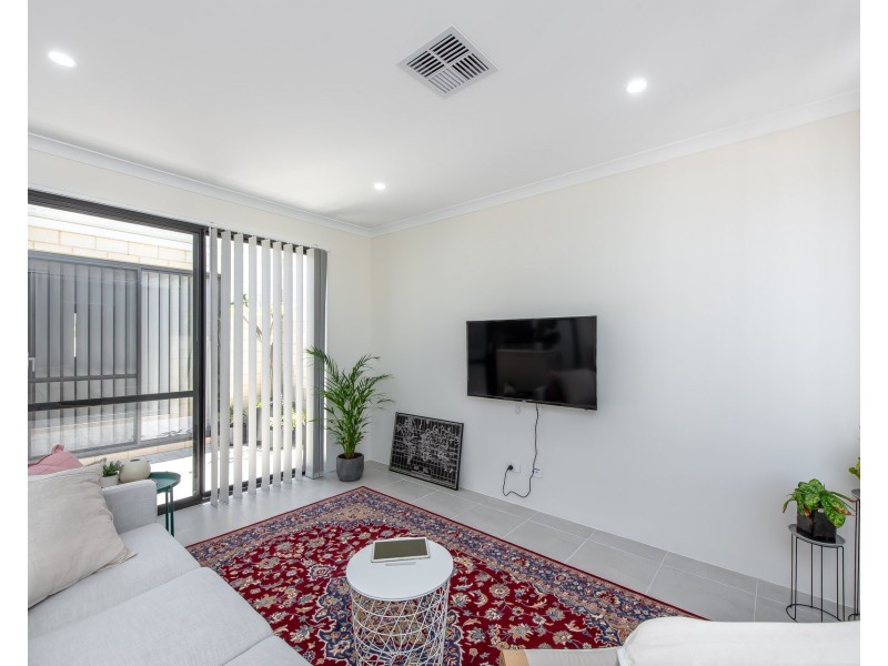 34A Currajong crescent, Craigie WA 6025