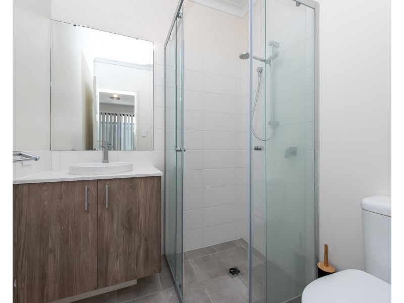 34A Currajong crescent, Craigie WA 6025