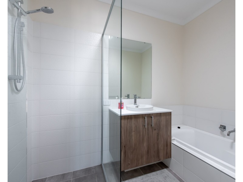 34A Currajong crescent, Craigie WA 6025