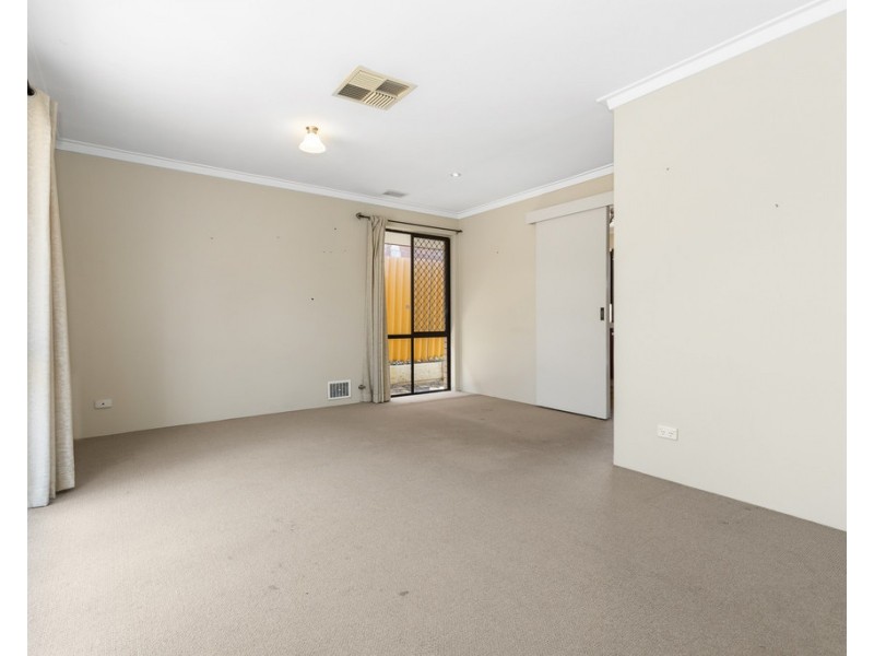 144 Glengarry Drive, Duncraig WA 6023