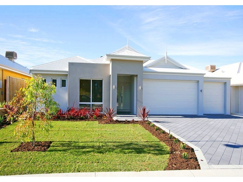18 Leisure Way, Yanchep WA 6035