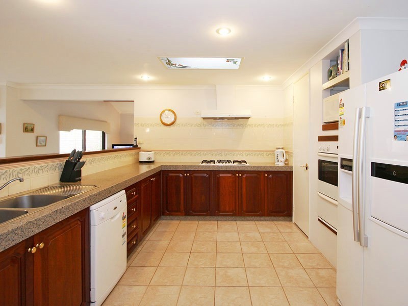 137 Flinders Ave, Hillarys WA 6025