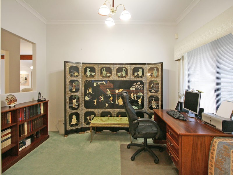 137 Flinders Ave, Hillarys WA 6025