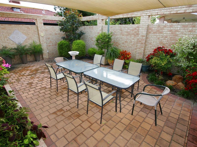 137 Flinders Ave, Hillarys WA 6025