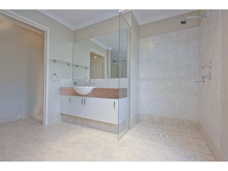 12 Edgecumbe Way, Baldivis WA 6171