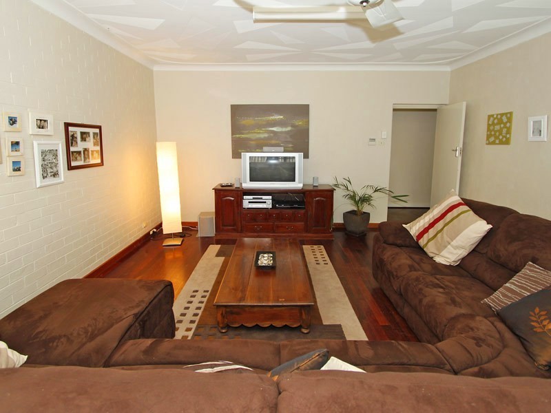 68 David Street, Yokine WA 6060