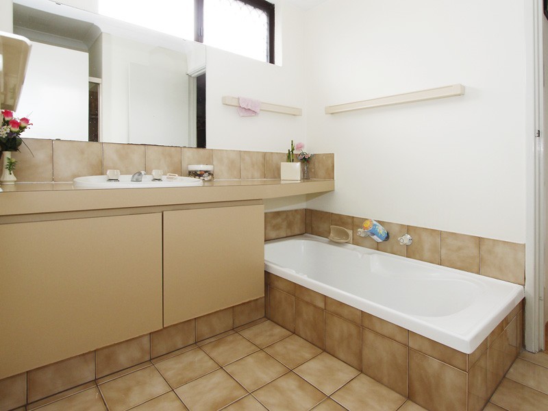 1/54 Hertha Road, Innaloo WA 6018