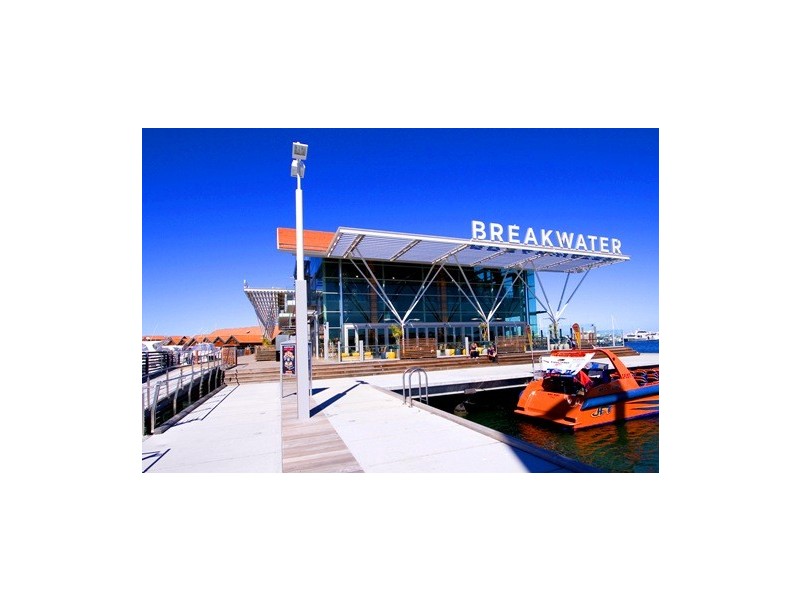 67A Cook Ave, Hillarys WA 6025