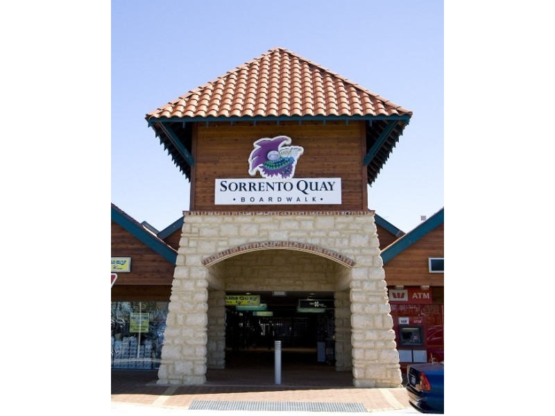 67A Cook Ave, Hillarys WA 6025