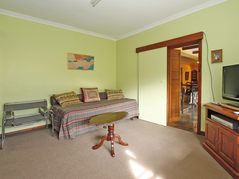 7 Sonia Street, Innaloo WA 6018