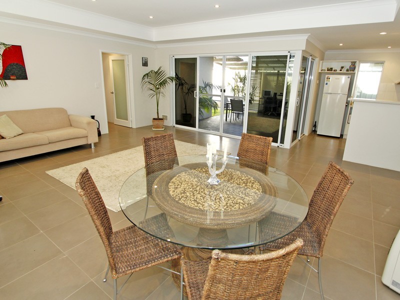 28 Somerly Drive, Clarkson WA 6030