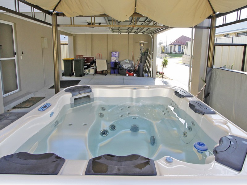 28 Somerly Drive, Clarkson WA 6030