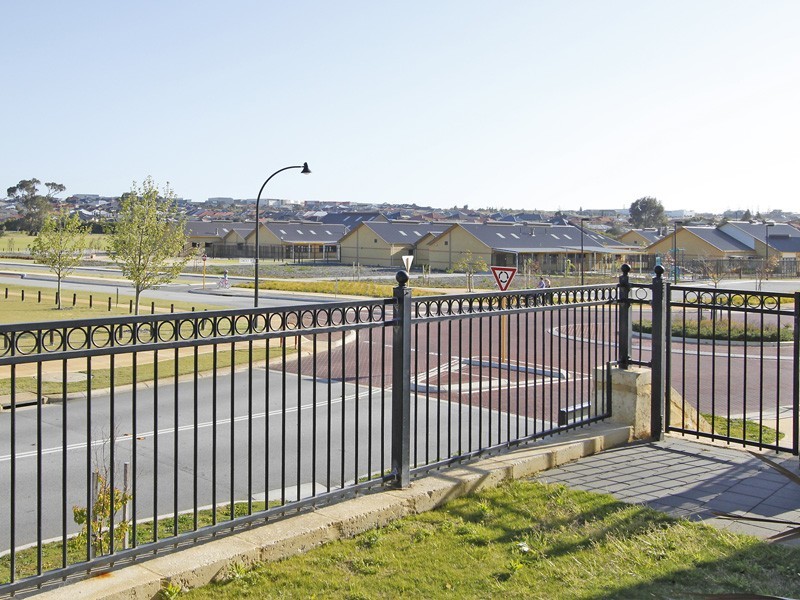 28 Somerly Drive, Clarkson WA 6030