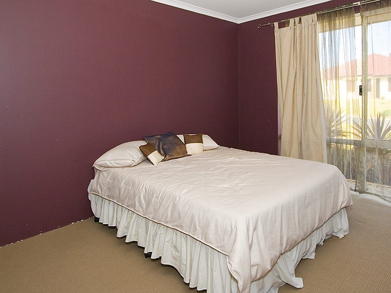 6 Ridglea Link, Clarkson WA 6030