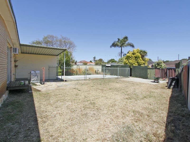 34 La Grange Street, Innaloo WA 6018