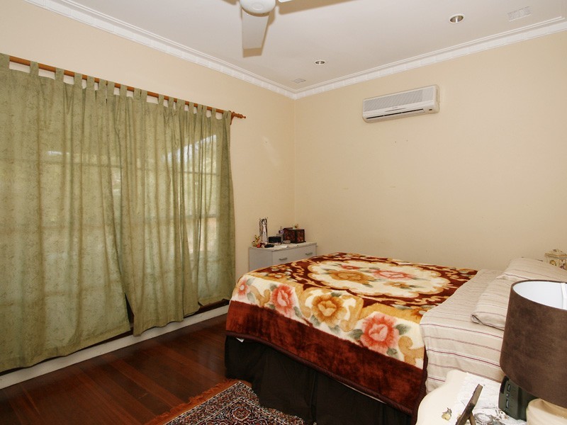 27 Birdwood Street, Innaloo WA 6018